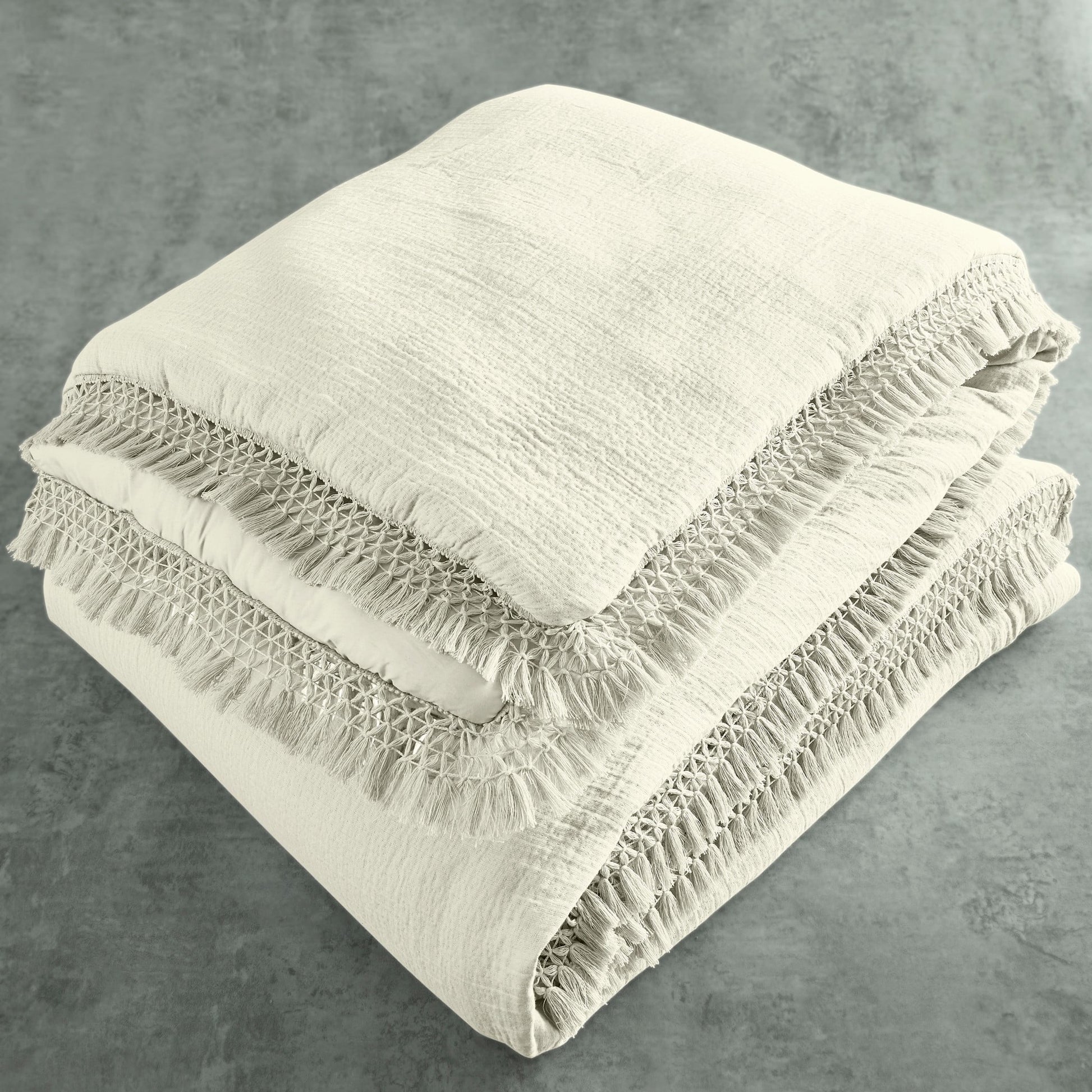3-Piece Cream Textured Matelassé Duvet Cover Set, Full/Queen
